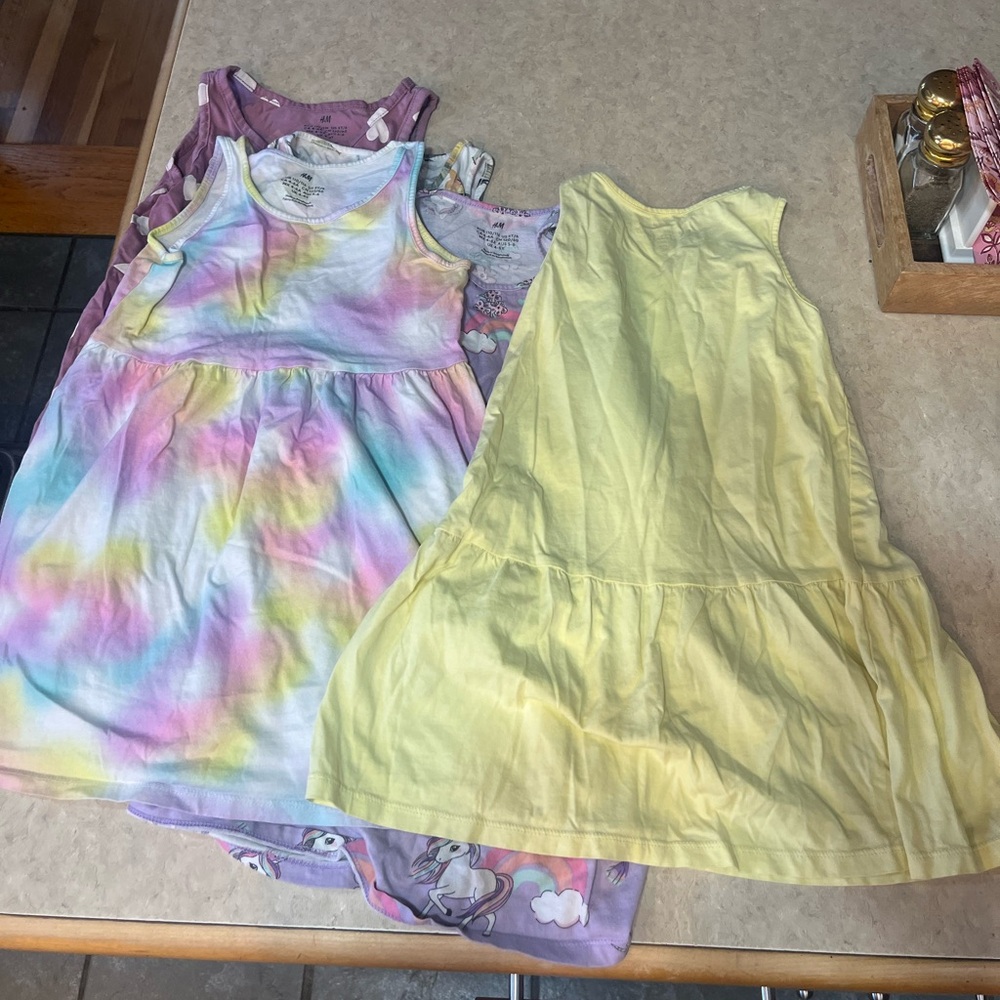 Set of 5 H&M dresses 4/5T Great condition no stains, lightly used sf /pf home - Picture 3 of 8